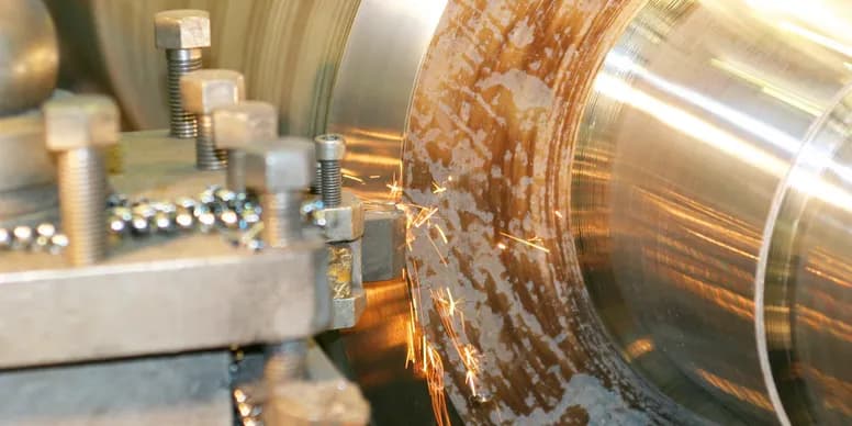 Laser cleaning su oro e ferro